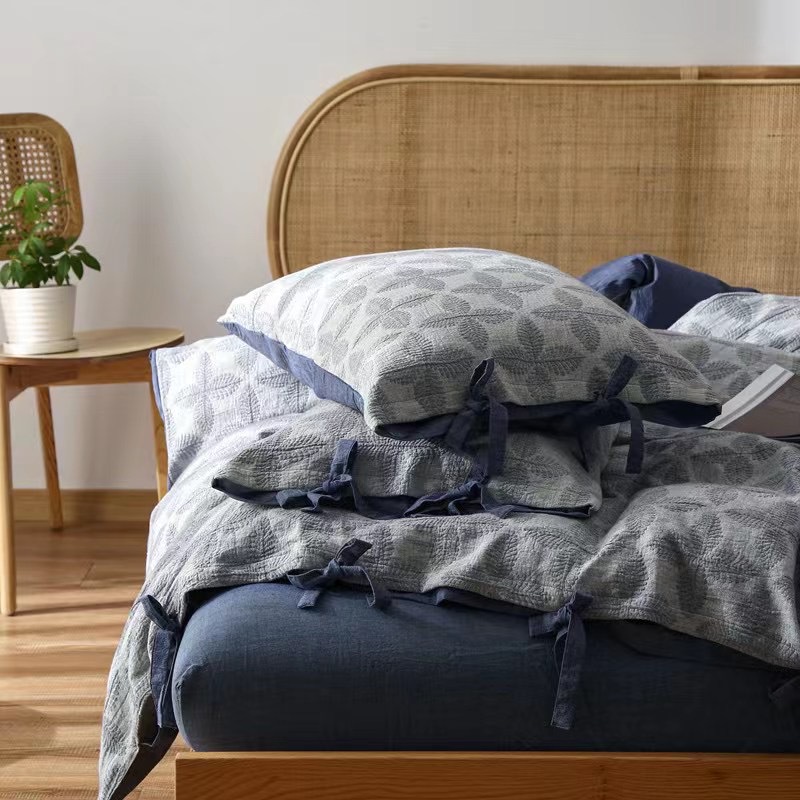 家居家纺 双层纱幸运草色织大提花绑带工艺款全棉水洗四件套